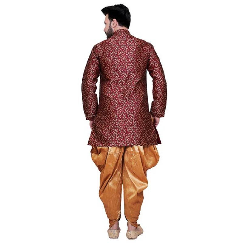 Avaeta Jacquard Embroidered Men Sherwani With Patiyala